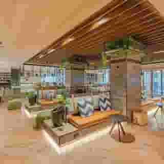 Four Points By Sheraton King Abdulaziz, 1 of 6