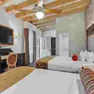 Place d'Armes Hotel, 5 of 6