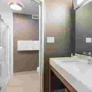 Courtyard by Marriott Toronto Vaughan, 2 of 6