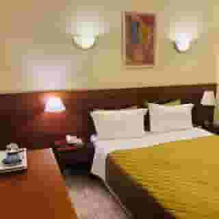 Hotel Triton, 4 of 5
