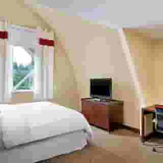 Four Points by Sheraton Surrey, 1 of 6