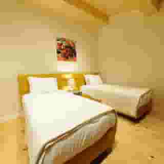 Naya - Downtown Guesthouse, 3 of 6