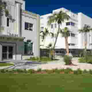 Kenmore Village Hotel, South Beach, 2 of 6