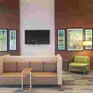 Holiday Inn Express & Suites Surrey by Ihg, 2 of 6