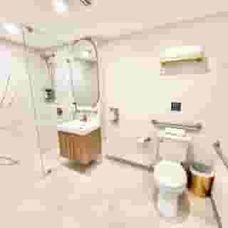 Toronto Rooms and Suites, 4 of 6