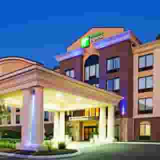 Holiday Inn Express & Suites Smyrna by Ihg, 2 of 6