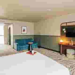 voco Paris – Porte de Clichy by Ihg, 1 of 6