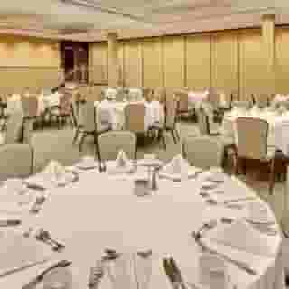 Crowne Plaza Lombard Downers Grove by Ihg, 1 of 6
