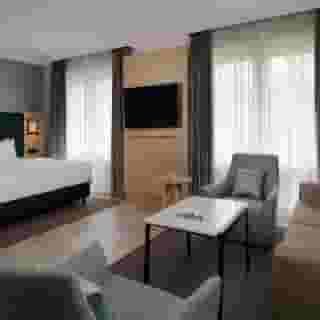 Courtyard by Marriott Hamburg Airport, 3 of 6