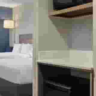 Holiday Inn Express & Suites Vaughan-Southwest by Ihg, 6 of 6