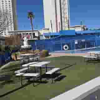 Travelsuites Inn, 2 of 6