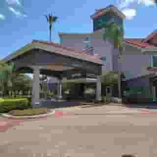 La Quinta Inn & Suites by Wyndham Orlando I Drive/Conv Ctr, 2 of 6