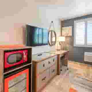 Hotel Lexen - Newhall, 2 of 6