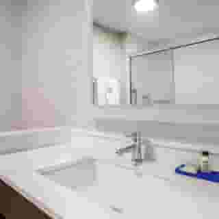 Holiday Inn Express & Suites Chicago O'Hare Airport by Ihg, 2 of 6
