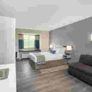 Quality Inn & Suites Nashville - Bellevue, 1 of 6