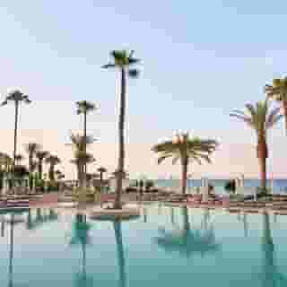 Sunrise Beach Hotel, 2 of 6