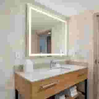 Hampton Inn & Suites by Hilton San Diego SeaWorld, 2 of 6