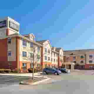 Extended Stay America Suites Chicago Woodfield Mall, 5 of 6
