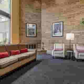 Suburban Studios Arlington Heights – Elk Grove, 1 of 6