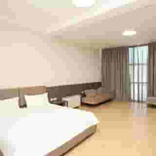 Regina Garden Hotel, 4 of 6