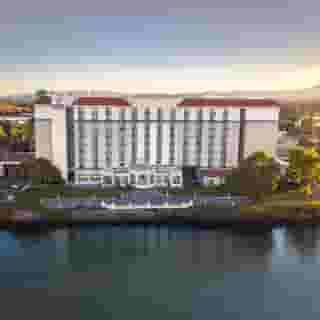 Embassy Suites by Hilton San Francisco Airport Waterfront, 3 of 6
