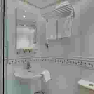 Grand Hotel Des Gobelins, 4 of 6