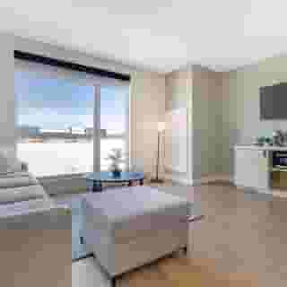 Cambria Hotel Burbank Airport, 6 of 6