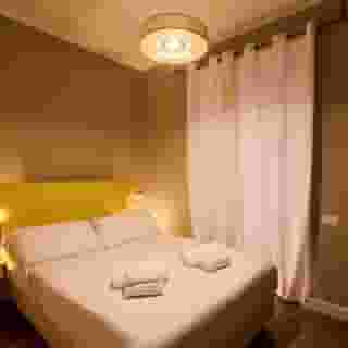 Dem Hotel, 5 of 6