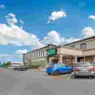 Quality Inn Toronto Airport, 1 of 6