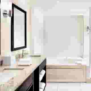 Four Points by Sheraton Mississauga Meadowvale, 2 of 6