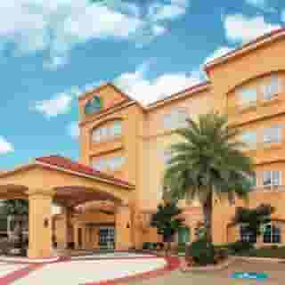 La Quinta Inn & Suites by Wyndham Houston Bush Intl Airpt E, 4 of 6