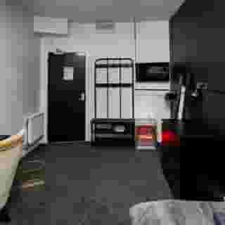 Eight Rooms, 1 of 6
