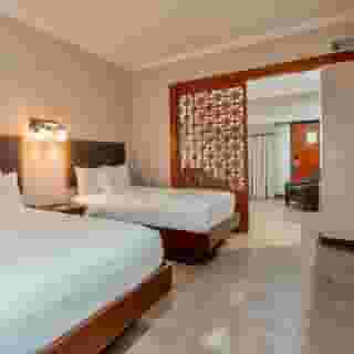Wyndham Garden Hotel Baronne Plaza, 3 of 6
