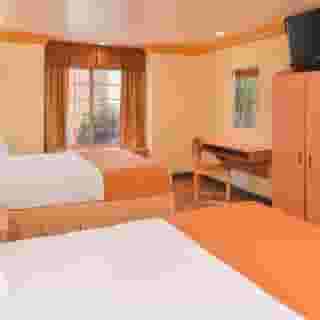 H3 Inn & Suites - Lax Airport - Los Angeles, 3 of 6
