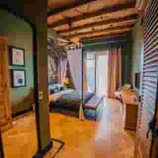 The Remote Hotel, 3 of 6