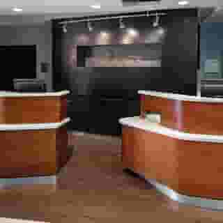 Courtyard by Marriott Houston Rice University, 2 of 6