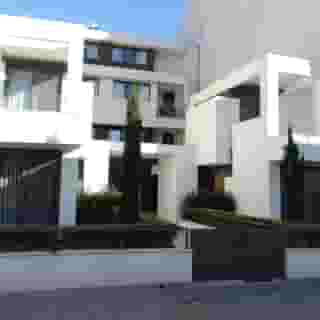 Oasis Apts & Rooms, 1 of 6
