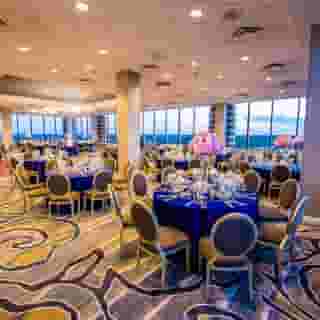 DoubleTree by Hilton Chicago - North Shore Conference Center, 3 of 6