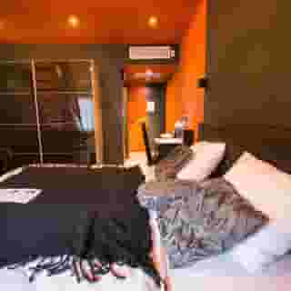 Hotel Moon, 5 of 6