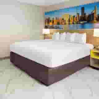 Days Inn By Wyndham Staten Island, 6 of 6