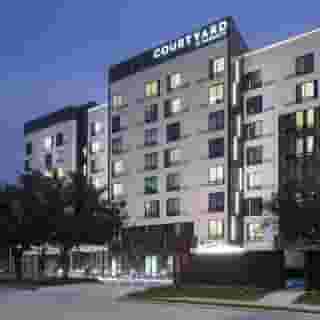 Courtyard by Marriott Houston Heights/I-10, 2 of 6