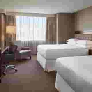 Sheraton Parkway Toronto North Hotel & Suites, 2 of 6