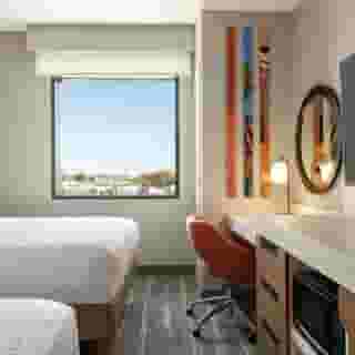 Hampton Inn & Suites San Mateo-San Francisco Airport, 3 of 6