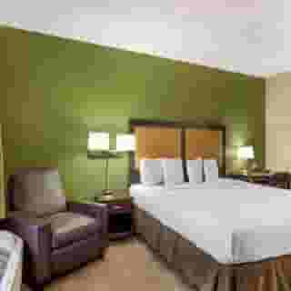 Extended Stay America Select Suites Chicago Lisle, 1 of 6