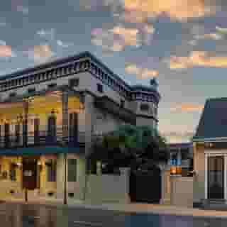 New Orleans Courtyard Hotel and Suites by the French Quarter, 1 of 6