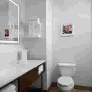 Hampton Inn & Suites Las Vegas-Red Rock/Summerlin, 2 of 6