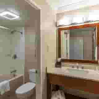 Comfort Inn & Suites At Copeland Tower, 5 of 6