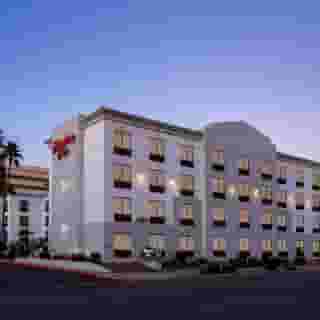 Hampton Inn Phoenix-Biltmore, 5 of 6