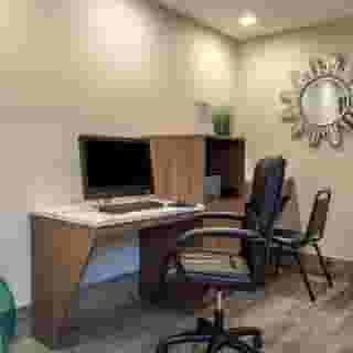 MainStay Suites Horsham - Philadelphia, 2 of 6