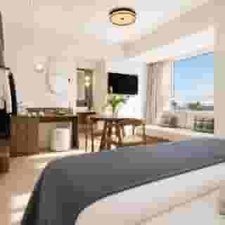 Legacy Gastro Suites, 3 of 6